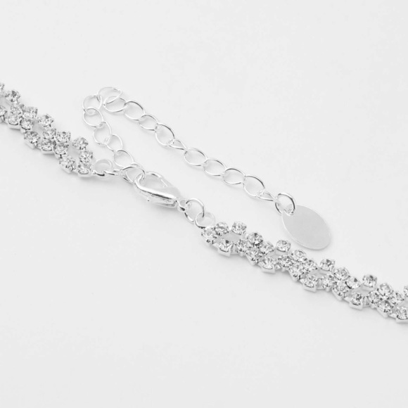 Claire's Silver Crystal Teardrop V-Neck Necklace and Earring Set - Picture 4 of 12